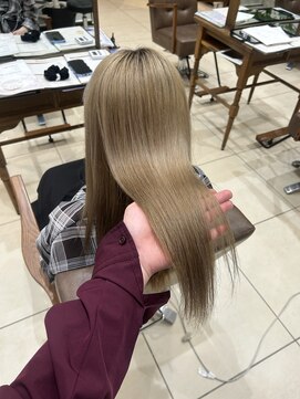 フォルテ 藤枝エピ店 ブリーチ毛でも叶う髪質改善