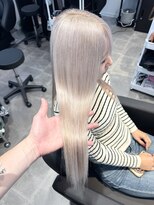 ホープ(hope)&nbsp;ホワイトベージュ/ホワイトカラー/ブリーチ/大阪梅田