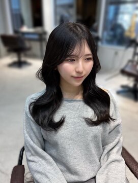 ザシェノンウメダ(THA CHAINON UMEDA) イメチェン/ピンクベージュ/アンブレラカラー/前髪/心斎橋