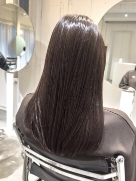 ストレータ バイ マリオ(Strata by mario) 〈宮本〉艶髪×ふんわりブラウン