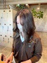 クレエ ヘアー デザイン(creer hair design)&nbsp;ゆるふわ韓国レイヤーセンターパートロング×グレージュカラー