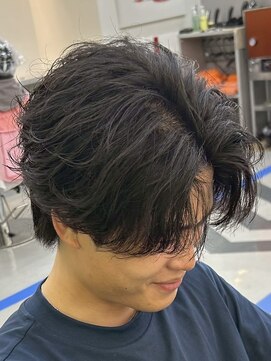 ダズル ヘア ラッシュ(DAZZLE hair RUSH) 八事毛流れセンターパートニュアンスパーマフェザーパーマ緩め