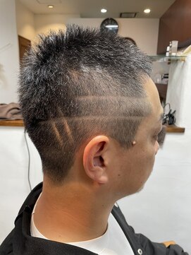 ラスター(LUSTER) スパイキーショート