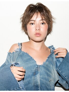 オーガスト ヘア ネイル(AUGUST hair nail) ラフショート クラシカル デジタルパーマ　ロブ