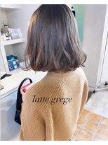 ケアブリーチ【ラテグレージュ】×切りっぱなしボブ
