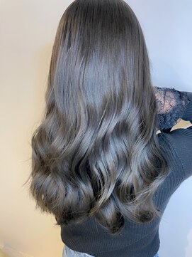 ジーナ セントラル銀座(Zina) 小顔セミウェットウェーブピンクベージュハイライトカラー