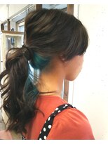 ラグナ(Lagna)&nbsp;インナーカラー ポニーテール