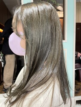 ミエルヘアーエスト 新宿店(mielhair est) オリーブベージュ