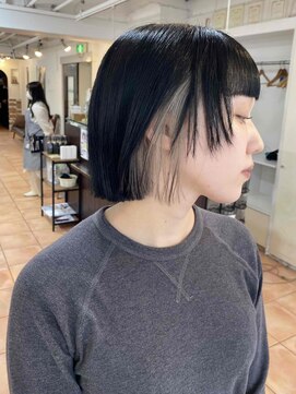 ネオリーブセブン 御茶ノ水店(Neolive 7) ボブレイヤー×イヤリングカラー