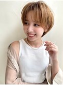 丸みショート ベージュ 前髪カット 小顔ヘア