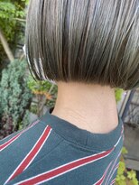 マカロンコワフュールドウシワカマル(macaron coiffure de ushiwakamaru)&nbsp;切りっぱなしボブ