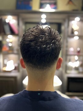 バレス 田町(BALES) スキンフェード＋アイロンパーマ