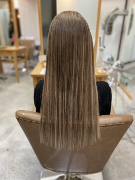 フツーロ 栄(FUTURO) バレイヤージュ！！