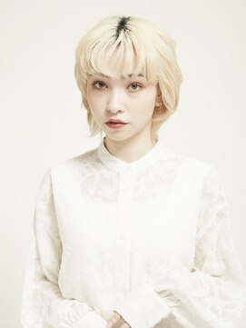 エンタク 新宿(enntaku) インナー/ベージュ/ケアブリーチ/ダブルカラ/新宿三丁目/新宿駅