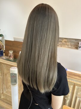インク ヘアデザイン(incc hair design) グレージュカラー♪