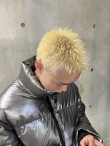 ピチカートシータ(pizzicato cita)&nbsp;【金髪短髪】刈り上げベリーショート×抜きっぱなしブリーチ