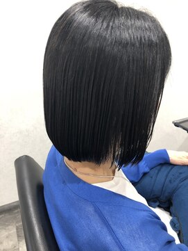 セカンド(Second) Second × 内巻きボブ