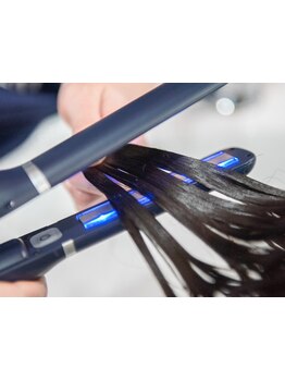 ヘアケアに特化したサロンなので、仕上がりが違う◎美艶ヘアに…♪超音波アイロンの利用も可能☆