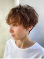 メイカ(MEIKA)&nbsp;ボリューム出にくいトップが潰れやすい方に部分パーマがおすすめ