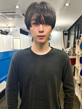 ナービス(NARVIS) シャープなシルエット爽やかメンズカット