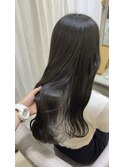 オリーブグレージュ