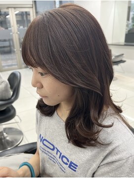 ユニークノベル 中央林間(unique novel) *20代30代40代◎小顔流れる前髪顔まわりサイドバングレイヤー