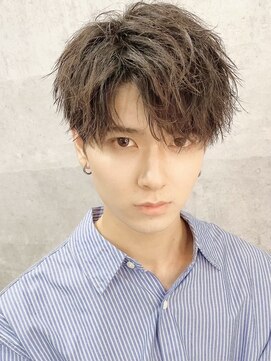 アミ(Ammi) ◆センターパート/マッシュ/フェザーパーマ/シャドウパーマ