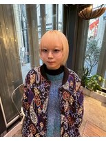 チックタック モーガン モデル(TICK-TOCK MORGAN Model)&nbsp;レイヤーカット/ワンブリーチブロンドカラー/神戸元町