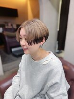 ハピネス 王寺店(Happiness)&nbsp;モードショート エンドカラー ミルクティーベージュ 刈り上げ
