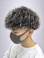 ヘアスタジオ ロメオ(hair studio Romeo)&nbsp;無造作パーマ×フェード
