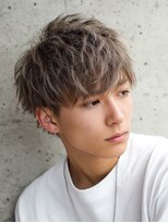 ワット 新宿店&nbsp;【スパイキー束感】アッシュグレー×立体感マッシュ