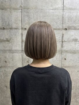 リトマス 二子玉川(litmus) 脱白髪染め　白髪ぼかし　レイヤーボブ　ボブ　二子玉川　ボブ