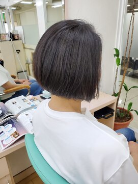 コアフィールドマサコ 小松島店(COIFFURE de MASAKO) 前下がりツーブロック