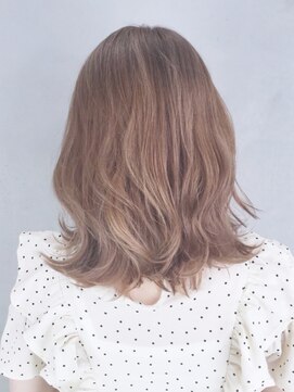 アルバム 銀座(ALBUM GINZA) ミルキィベージュ_スパイラルインナーカラー_ba221592