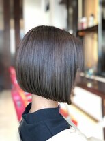 ルッカヘアー(LUCCA HAIR'S) 前下がりボブ