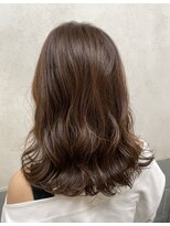 アミリ(AMILI) 【AMILI】上品×ルーズな動き 大人女性のミディアムスタイル