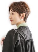 フレンチガーリーセンター分けショート／30代40代