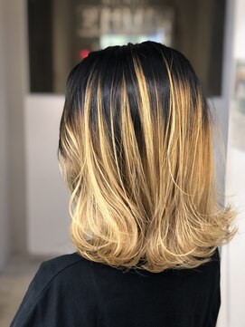 エイト 恵比寿店(EIGHT ebisu) tomi-136 イエローバレイヤージュ！