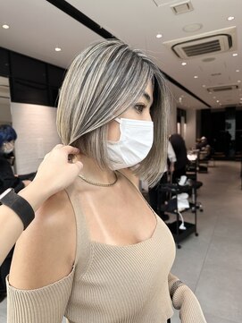 ステア ケース(stair case) 海外ブロンドbob