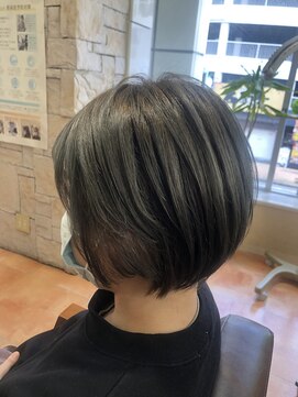 フォルテ 島田店 カーキボブ