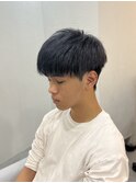 20代30代40代流行ツーブロック刈り上げスーツ黒髪