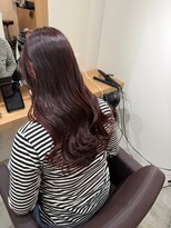 アトレ 福岡大名店(attrait)&nbsp;透明感のあるレッドロング × 艶髪トリートメント