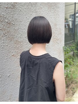 ノード(NODO) ナチュラルな切りっぱなしボブ