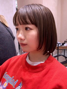 ガーデンヨコハマエスト(GARDEN YOKOHAMA est) 似合わせカット　イメチェン　フルバング　顔まわりレイヤー