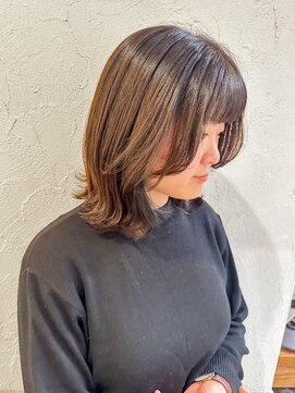 アネーロバイエーケー(ANHELO by AK) くびれミディアム