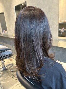 ユウシヘアー(Yushi Hair) ロングレイヤー