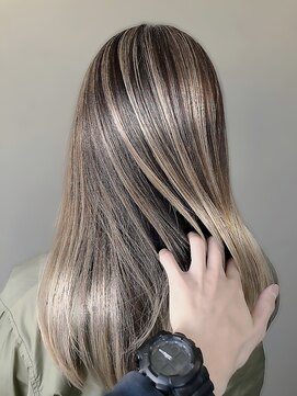 ノチ(Noci) 20代30代ハイライトバレイヤージュブリーチ立体感透け感