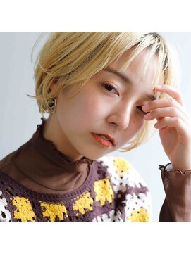 ロッソ ヘアアンドスパ 北千住店(Rosso Hair&SPA) ハイトーンショートレイヤー【北千住】