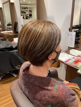 アミカ シーモール店(Amica) ショートハイライト