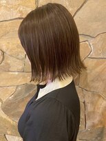 トップヘアスパアンドリゾート 鳴海(TOP HAIR spa&resort)&nbsp;鳴海ショートボブ韓国切りっぱなしボブ外ハネボブベージュカラー